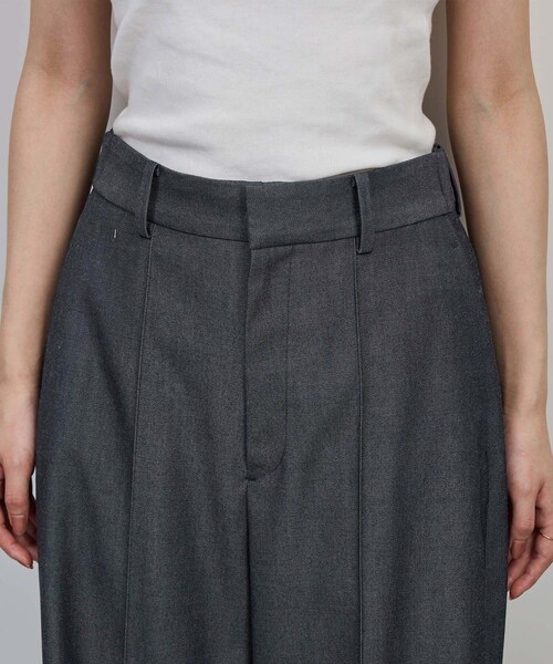 ROPE'（ロペ）の「梳毛ギャバ プリーテッド ワイドパンツ（その他パンツ・レディース・ブラック/ネイビー・36/38）」の19枚目の写真