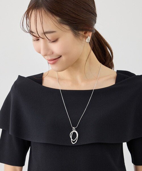ROPE' PICNIC（ロペピクニック）の「変型オーバルトップペンダント（ネックレス・レディース・ゴールド/シルバー・F）」の5枚目の写真