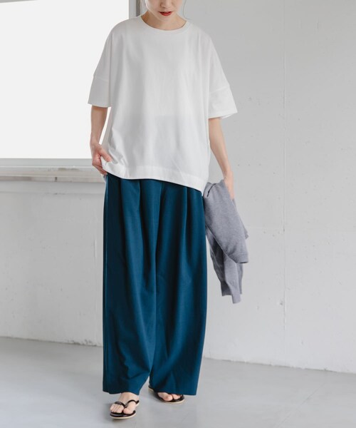 URBAN RESEARCH DOORS(アーバンリサーチドアーズ)の「FORK&SPOON コクーンショートスリーブTシャツ(Tシャツ/カットソー・レディース・OFF/BLACK/PURPLE・1)」の11枚目の写真