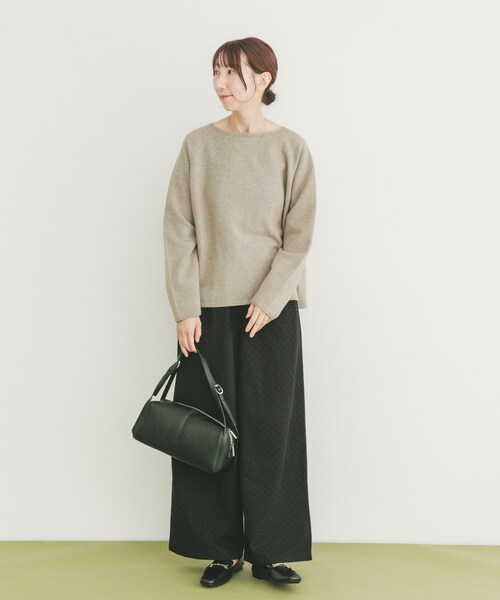 ITEMS URBANRESEARCH（アイテムズ アーバンリサーチ）の「『洗濯可』クルーネックラグランニット（ニット/セーター・レディース・GRY/L.PNK/NVY/BEG/RED・Free）」の17枚目の写真