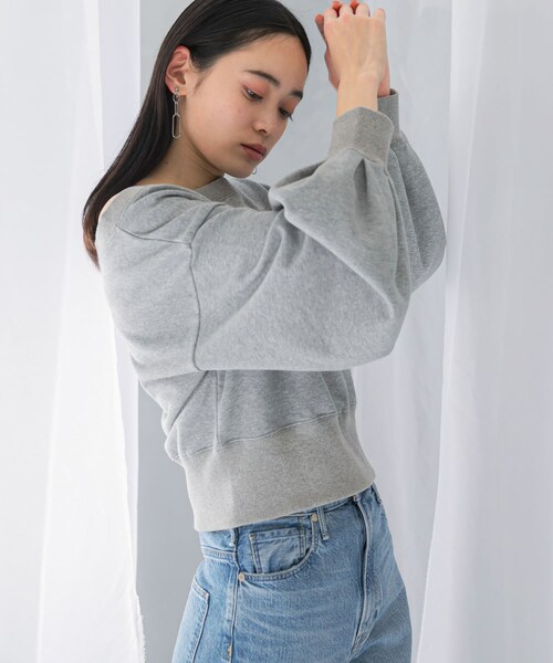 URBAN RESEARCH ROSSO（アーバンリサーチロッソ）の「オフショルダースウェット（スウェット・レディース・gray/ivory/darknavy・FREE）」の8枚目の写真