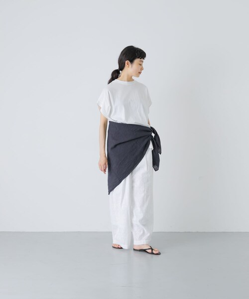 かぐれ（カグレ）の「ウォッシュリネンスクエアストール（ストール/ショール・レディース・NATURAL/NAVY/PINK・Free）」の19枚目の写真