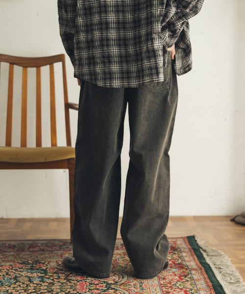 SENSE OF PLACE by URBAN RESEARCH(センスオブプレイスバイアーバンリサーチ)の「カラーカーブデニム(デニムパンツ・メンズ・BLACK/L.INDIGO/ONE WASH・M/L)」の8枚目の写真