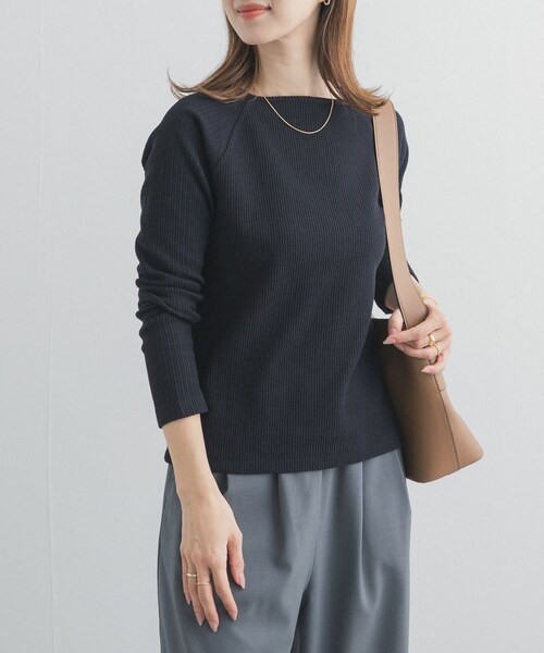 URBAN RESEARCH DOORS(アーバンリサーチドアーズ)の「スクエアネックプルオーバー(Tシャツ/カットソー・レディース・L.BEIGE/BLACK・Free)」の7枚目の写真