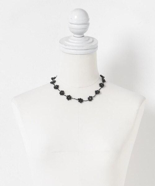 URBAN RESEARCH(アーバンリサーチ)の「PROTCOL FLOWER NECKLACE(ネックレス・レディース・BLACK/MINT・-)」の7枚目の写真