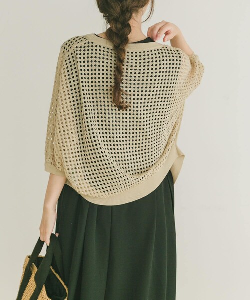 ITEMS URBANRESEARCH（アイテムズ アーバンリサーチ）の「メッシュニットカーディガン（カーディガン/ボレロ・レディース・BLK/GREGE/BRN・FREE）」の4枚目の写真