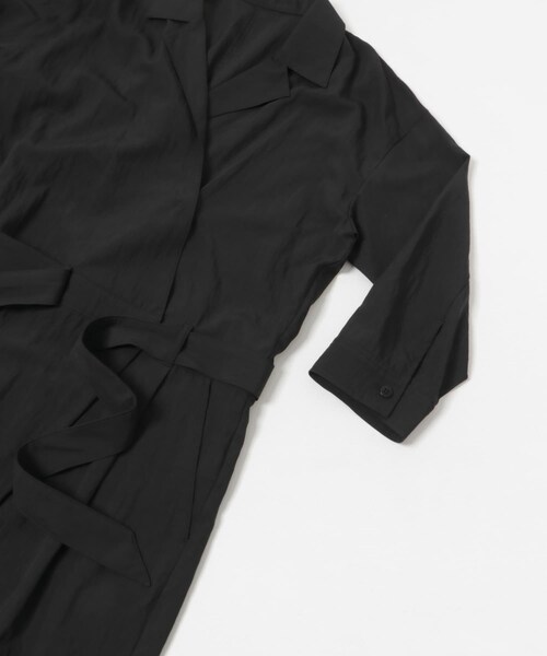 URBAN RESEARCH（アーバンリサーチ）の「『2サイズ展開』フロントタックジャンプスーツ（サロペット/オーバーオール・レディース・CHARCOAL/BLACK・38/40）」の14枚目の写真