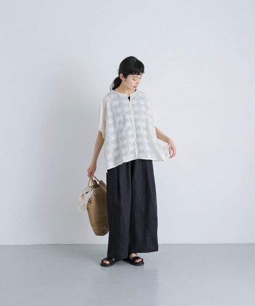 かぐれ（カグレ）の「カラーリネンクロップドパンツ（その他パンツ・レディース・BLACK/BEIGE/BLUE/RED・Free）」の9枚目の写真