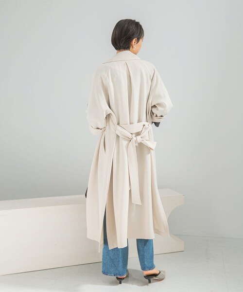 URBAN RESEARCH ROSSO（アーバンリサーチロッソ）の「撥水 ロングガウンコート（ステンカラーコート・レディース・ECRU/BEIGE・36/38）」の5枚目の写真