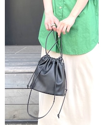 Ungrid | ショルダー巾着カラーバッグ(ハンドバッグ)