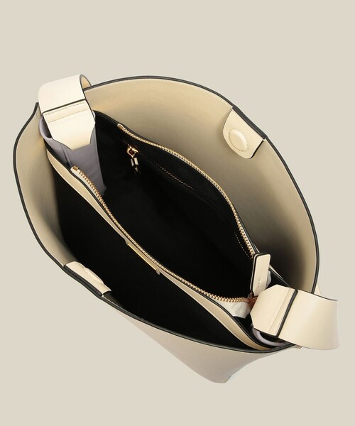 ROPE'(ロペ)の「【E'POR】Y BAG Shoulder Medium【軽量】(ショルダーバッグ・レディース・ライトグレー/キナリ・F)」の11枚目の写真