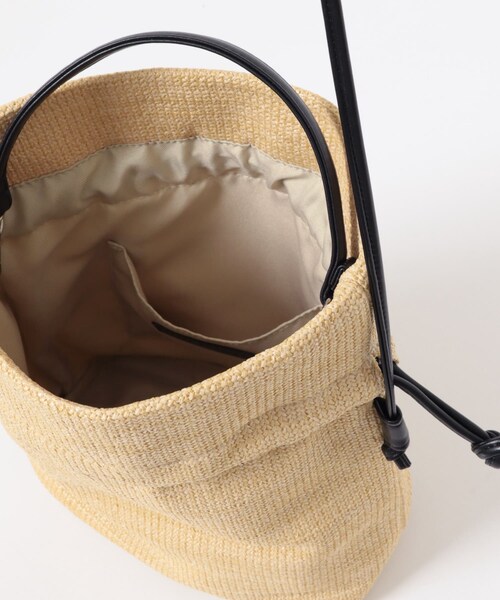 SENSE OF PLACE by URBAN RESEARCH(センスオブプレイスバイアーバンリサーチ)の「雑材キンチャクバッグ(ショルダーバッグ・レディース・Y.BEIGE/BROWN・One)」の21枚目の写真