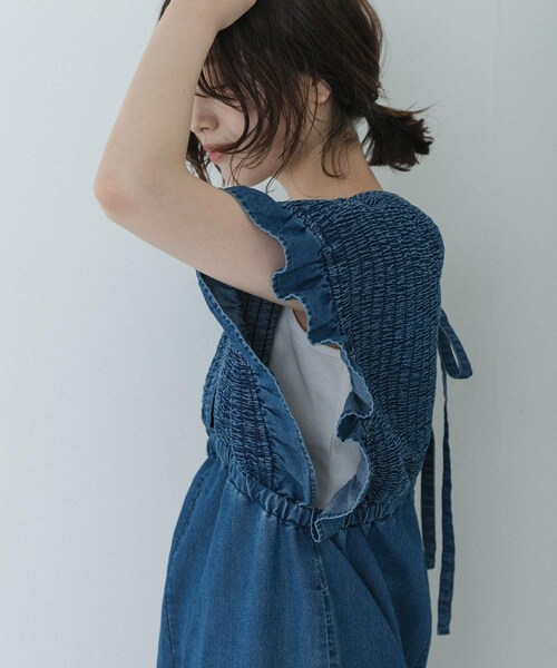 URBAN RESEARCH Sonny Label(アーバンリサーチサニーレーベル)の「『UR TECH』スクエアネックタンクトップ(タンクトップ・レディース・オフ/ブラック/ブラウン・Free)」の8枚目の写真