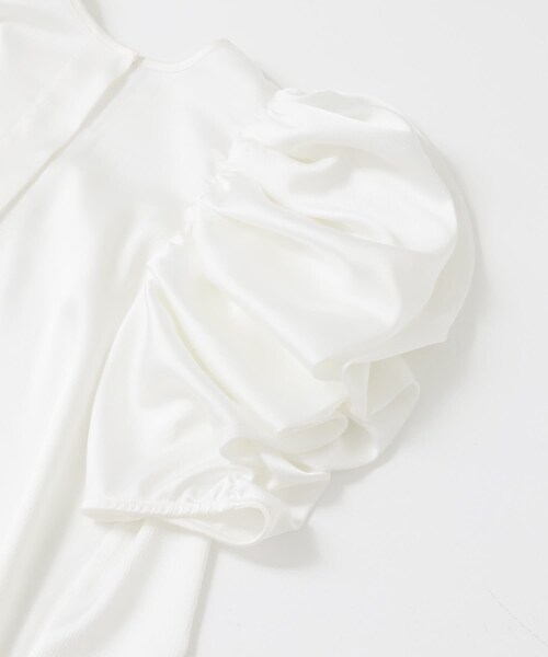 URBAN RESEARCH ROSSO（アーバンリサーチロッソ）の「Mewl　ボリュームパフスリーブブラウス（シャツ/ブラウス・レディース・WHITE/LGRAY・FREE）」の9枚目の写真