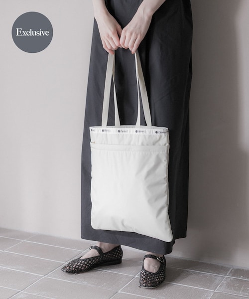 URBAN RESEARCH（アーバンリサーチ）の「『別注』LeSportsac×URBAN RESEARCH　LARGE EMERALD TOTE（トートバッグ・レディース・BLACK/B BEIGE・-）」の2枚目の写真