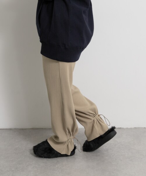THE GOODLAND MARKET（ザグッドランドマーケット）の「Jens　SWEAT LIKE PANTS（その他パンツ・レディース・BLACK/GRAY/BEIGE・1）」の3枚目の写真