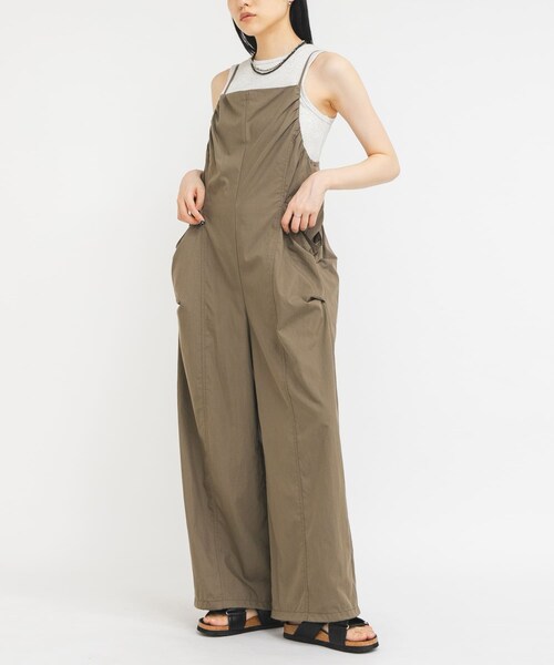 KBF（ケイビーエフ）の「ポケットディティールキャミサロペット（つなぎ/オールインワン・レディース・BLACK/BROWN/BEIGE・One）」の15枚目の写真