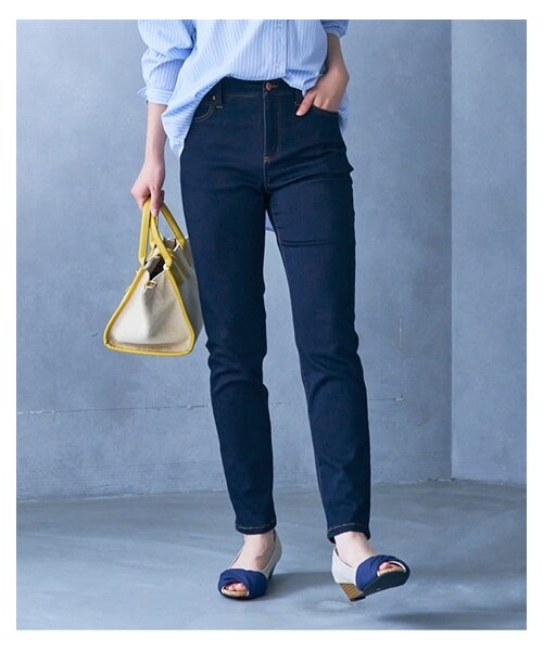 nissen（ニッセン）の「大きいサイズ（吸汗速乾）ストレッチライトオンスデニム９分丈スキニーパンツ（ゆったり太もも）（股下６３ｃｍ）（スウェットパンツ・レディース・ライトブルー/ユーズドブルー/ネイビー・L/LL/3L/4L/5L/6L/8L/10L）」の21枚目の写真