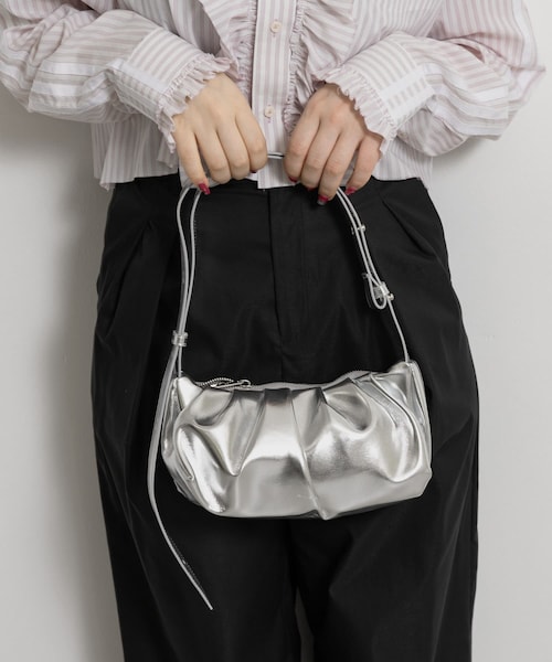 THE GOODLAND MARKET（ザグッドランドマーケット）の「ALICE MARTHA　ERIN MINI（ショルダーバッグ・レディース・IVORY/BLACK/ORANGE/SILVER・Free）」の18枚目の写真