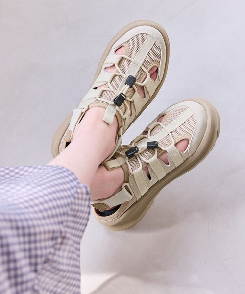 VIS（ビス）の「【SHAKA】TREK CAMPER GES（サンダル・レディース・ブラック/キナリ系・23.0/24.0）」の2枚目の写真