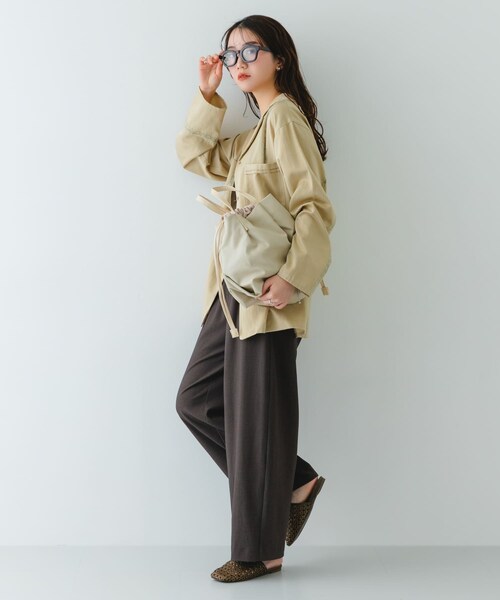 RODE SKO（ロデスコ）の「ウォッシャブルミニショルダーバッグ『Ssize』（ショルダーバッグ・レディース・BEIGE/BLACK/D.SILVER/BLUE GRAY/MINT/OFF/BROWN/YELLOW/LIGHT PINK/CAMEL・one）」の17枚目の写真