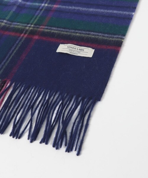 URBAN RESEARCH Sonny Label（アーバンリサーチサニーレーベル）の「ウールカシミヤチェックワイドマフラー（マフラー・メンズ・ベージュ/グレー/カーキ/ネイビー・One）」の7枚目の写真