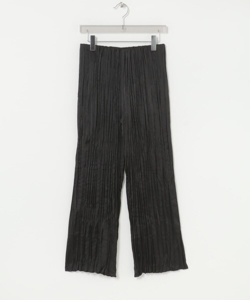 URBAN RESEARCH(アーバンリサーチ)の「Studio Doe SATIN PLEATED EASY PANTS(その他パンツ・レディース・CREAM/BLACK/GREY・S/M)」の8枚目の写真