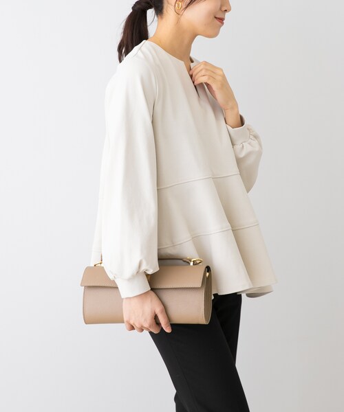 URBAN RESEARCH ROSSO（アーバンリサーチロッソ）の「F by ROSSO　ペプラムカットプルオーバー（Tシャツ/カットソー・レディース・ECRU/BLACK・FREE）」の8枚目の写真