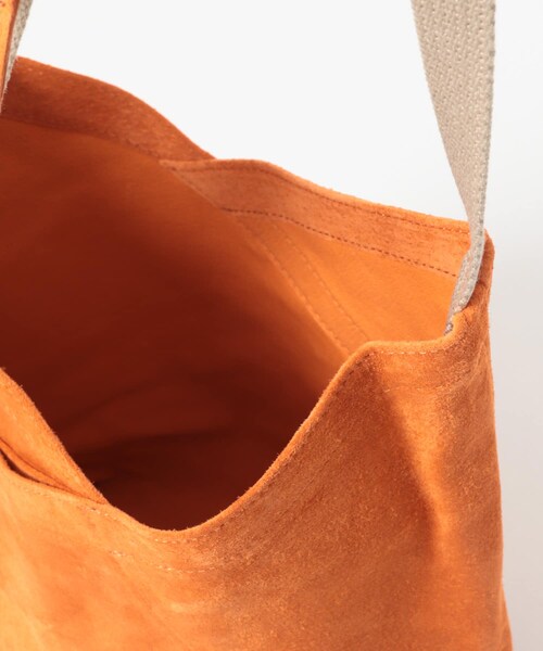 EKAL(エカル)の「HOBO AZUMA SHOULDER BAG S PS(ショルダーバッグ・メンズ・DK.BROWN/ORANGE・one)」の9枚目の写真