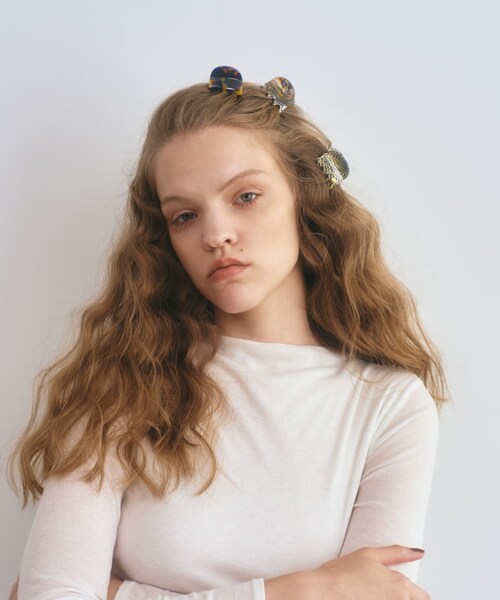 URBAN RESEARCH（アーバンリサーチ）の「IRIS47　veronique petit clip（バレッタ/ヘアクリップ・レディース・MULTI/BLK×WHT・-）」の7枚目の写真