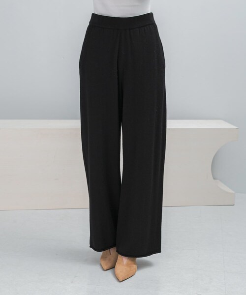 URBAN RESEARCH ROSSO（アーバンリサーチロッソ）の「メリノウールニットパンツ（その他パンツ・レディース・IVORY/BLACK・Free）」の16枚目の写真