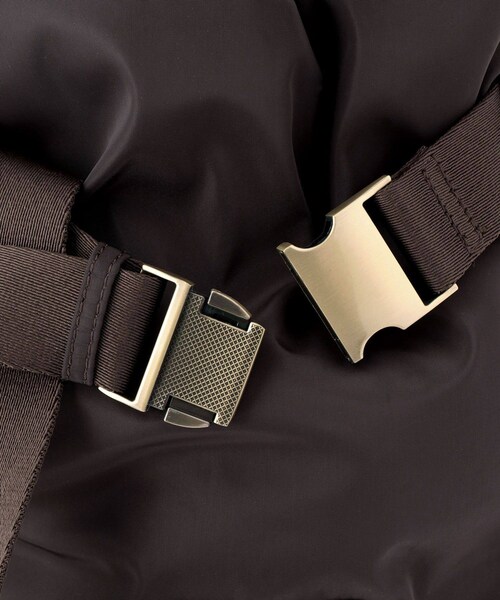 ADAM ET ROPE'(アダムエロペ)の「【OUTDOOR PRODUCTS for SALON】2WAY ベルトトートバッグSS(トートバッグ・レディース・ブラック/ダークブラウン・F)」の19枚目の写真