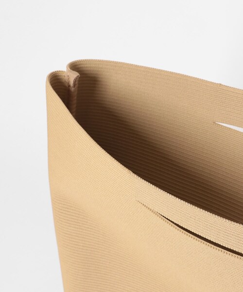 KBF（ケイビーエフ）の「スクエアニットBAG（ハンドバッグ・レディース・BLACK/YELLOW/BEIGE・one）」の21枚目の写真