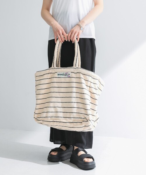 URBAN RESEARCH(アーバンリサーチ)の「NARAM WEEKEND BAG(トートバッグ・レディース・Creme Ink/Lilac Yel/Seafoam D・-)」の1枚目の写真