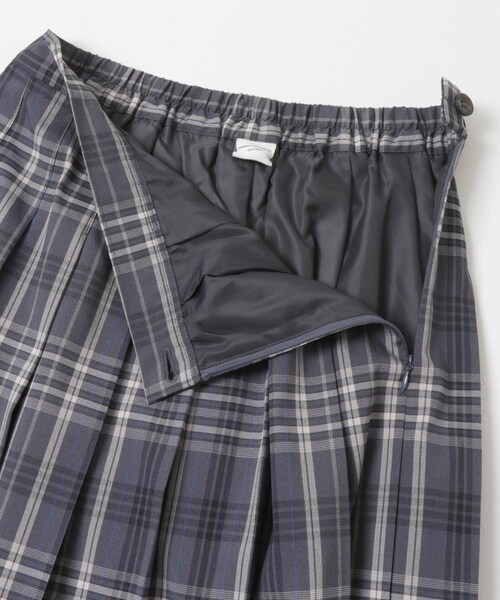 URBAN RESEARCH DOORS（アーバンリサーチドアーズ）の「『一部WEB限定カラー』チェックプリーツスカート（スカート・レディース・GRY×BLU/BRN×RED/MUS×NVY/GRN×YEL・S/M）」の18枚目の写真