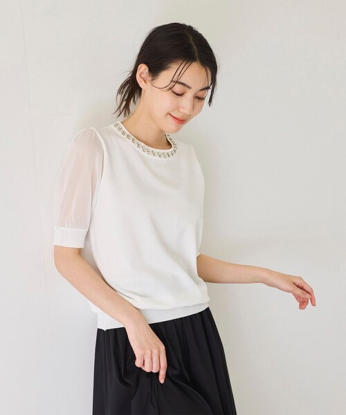 Jayro(ジャイロ)の「衿ビジュー袖シフォンプルオーバー(ニット/セーター・レディース・ブラック/ホワイト・F)」の4枚目の写真