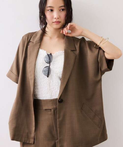 VIS(ビス)の「Light Airyシングルドルマンサマージャケット/UVケア・接触冷感・吸水速乾(テーラードジャケット・レディース・ブラック/キナリ/カーキ系・F)」の7枚目の写真