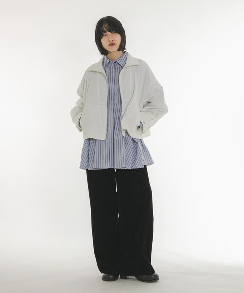 KBF(ケイビーエフ)の「『別注』Lee Izumida×KBF ブルゾン(ブルゾン・レディース・OFF/L.BEIGE/NAVY・One)」の9枚目の写真