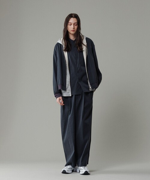 ADAM ET ROPE'（アダムエロペ）の「【リバーシブル/パイル】スウェット フルジップ パーカー / ロングシーズン着用可能（パーカー・メンズ・グレー系/キナリ系・L/M）」の7枚目の写真