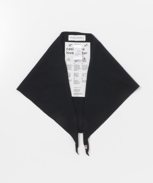 URBAN RESEARCH（アーバンリサーチ）の「Extreme Cashmere　BANDANA（バンダナ/スカーフ・レディース・DUST/CORN/GOAT/NAVY/RAVEN・-）」の7枚目の写真