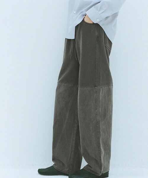 ADAM ET ROPE'(アダムエロペ)の「【公式サイト限定】【AMOMENTO for ADAM ET ROPE'】 別注DRAWSTRING DENIM PANTS(デニムパンツ・メンズ・ブラック/チャコール/ベージュ/ブルー系・L/M)」の12枚目の写真