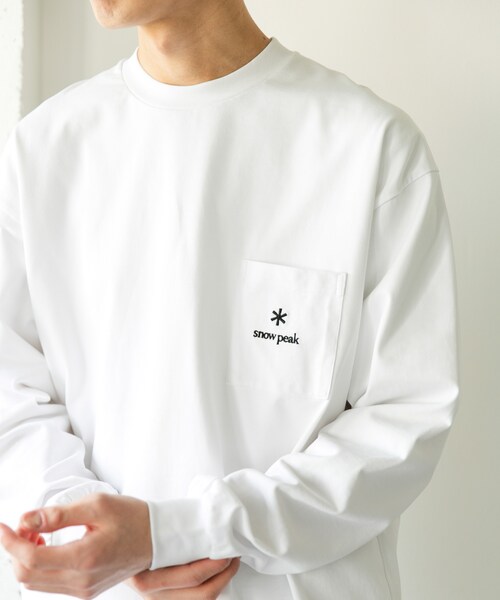 URBAN RESEARCH DOORS(アーバンリサーチドアーズ)の「『別注』Snow Peak Apparel×DOORS POCKET LOGO LONG-SLEEVE T-SHIRTS(Tシャツ/カットソー・メンズ・WHITE/BLUEGRAY/FOLIAGE/CHARCOAL・M/L/XL)」の9枚目の写真