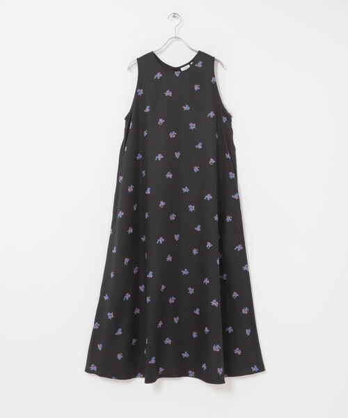 URBAN RESEARCH DOORS(アーバンリサーチドアーズ)の「Le GLAZIK SLEEVELESS DRESS(ワンピース・レディース・NAVY/BLACK・36)」の4枚目の写真