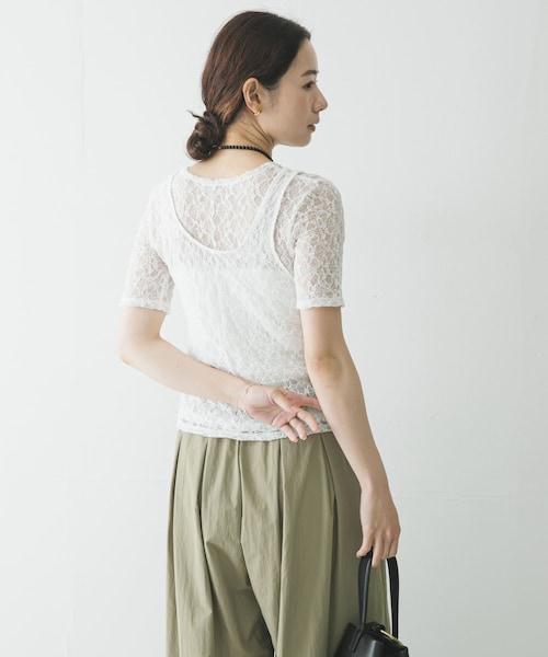 URBAN RESEARCH（アーバンリサーチ）の「ストレッチレースコンパクトTシャツ（Tシャツ/カットソー・レディース・OFF WHITE/BLACK・Free）」の6枚目の写真
