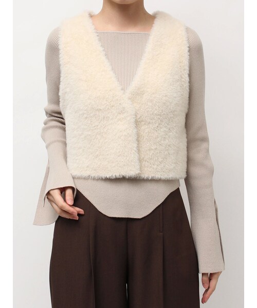 LAGUNAMOON（ラグナムーン）の「ミニシャギーニットベスト（ベスト・レディース・アイボリー/グレー・F）」の2枚目の写真