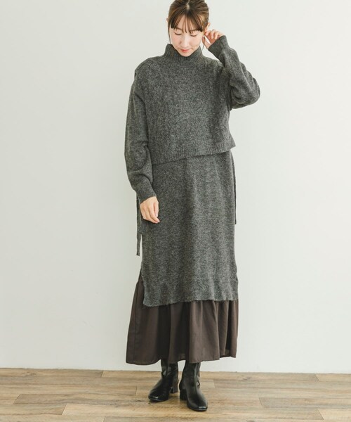 ITEMS URBANRESEARCH（アイテムズ アーバンリサーチ）の「ニットベストセットワンピース（ワンピース・レディース・GRY/L.BRN・FREE）」の4枚目の写真