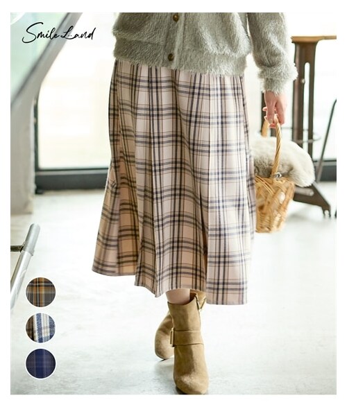 nissen（ニッセン）の「大きいサイズ 両面起毛プリーツ風タックスカート【メルティストレッチ】（ゆったりヒップ）（スカート・レディース・アイボリー系/イエロー系/ネイビー系・L/LL/3L/4L/5L/6L/8L/10L）」の2枚目の写真