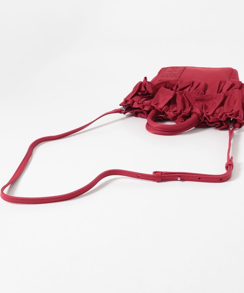 URBAN RESEARCH（アーバンリサーチ）の「GANNI　MINI SHOPPER RUFFLE（クラッチバッグ・レディース・FIERY RED・-）」の6枚目の写真
