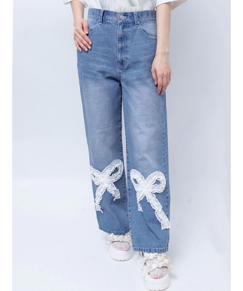 merry jenny（メリージェニー）の「frill ribbonデニムパンツ（デニムパンツ・レディース・アイスブルー/インディゴ・F）」の2枚目の写真