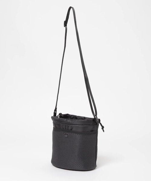 ITEMS URBANRESEARCH（アイテムズ アーバンリサーチ）の「ボトルキーパーバッグ（ショルダーバッグ・レディース・BEIGE/KHAKI/BLACK・one）」の5枚目の写真